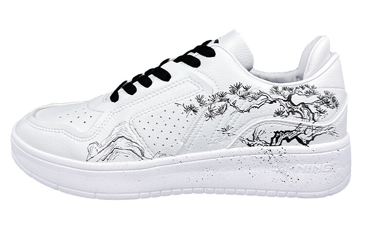Кроссовки LINING Sports Life Collection Skateboarding Shoes Men Low-top Black, белый
Кроссовки LINING Sports Life Collection Skateboarding Shoes Men Low-top Black, белый