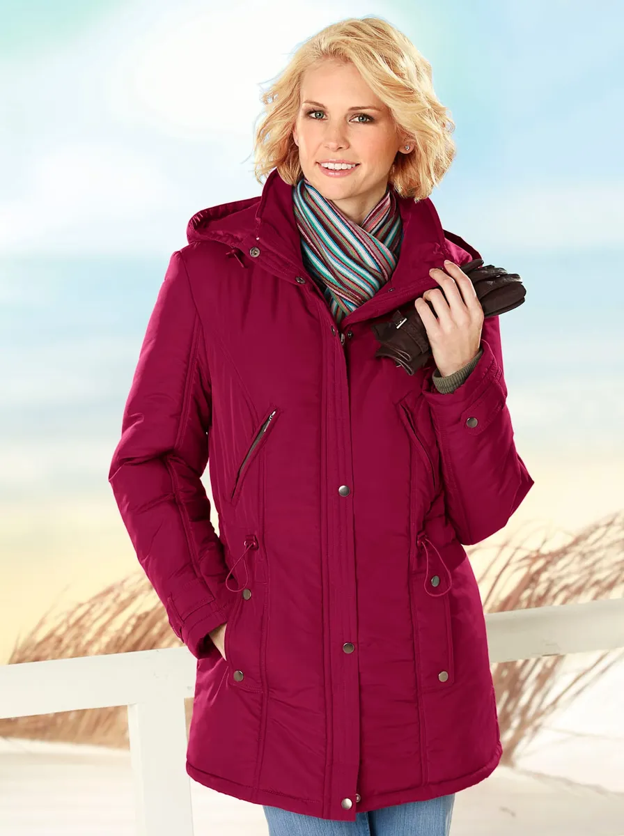 Стеганая куртка Classic Basics с капюшоном, красный
Стеганая куртка Classic Basics с капюшоном, красный