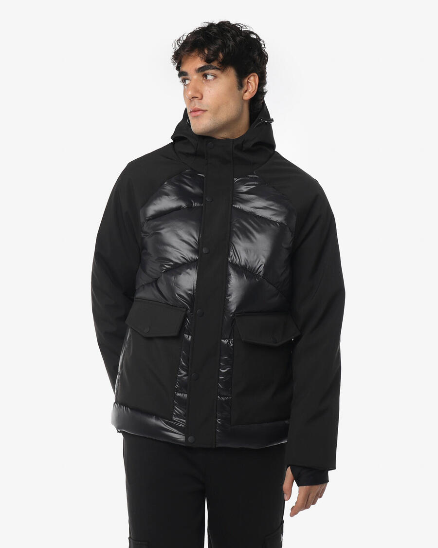 JAKED Черная синтетическая фитнес-куртка для мужчин
JAKED Черная синтетическая фитнес-куртка для мужчин