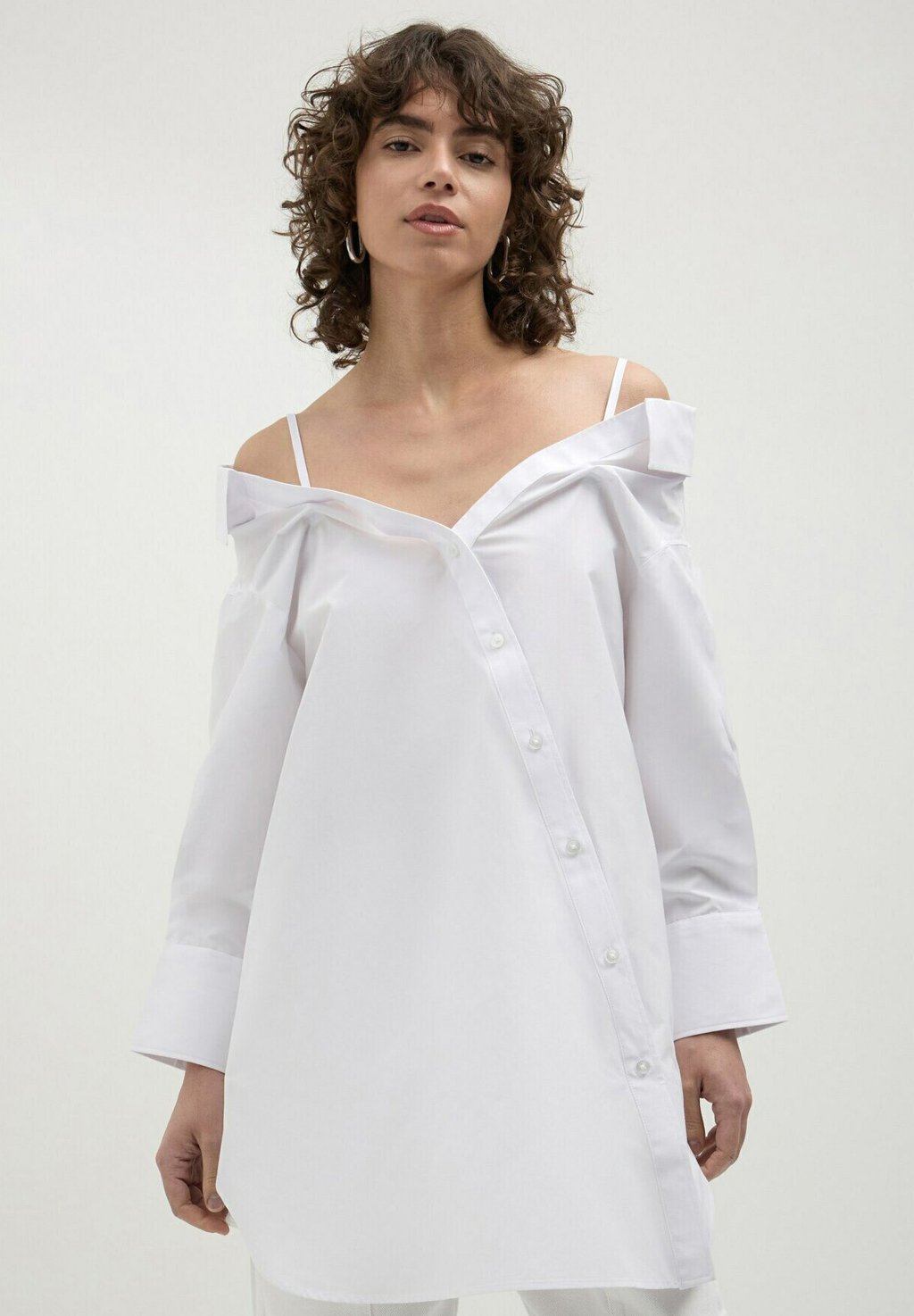 Блуза SHIFFER Calliope, белый
Блуза SHIFFER Calliope, белый