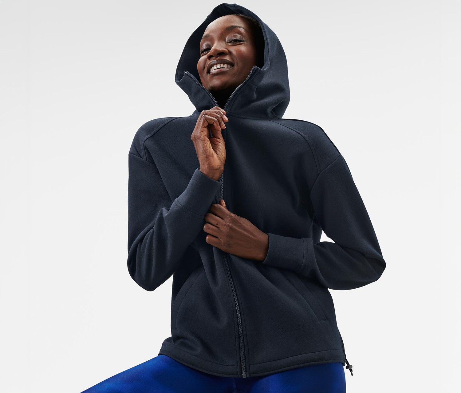 Толстовка с капюшоном Tchibo, темно-синий
Толстовка с капюшоном Tchibo, темно-синий