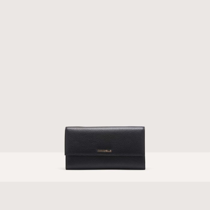 Кошелек Coccinelle Metallic Soft, цвет Noir
Кошелек Coccinelle Metallic Soft, цвет Noir