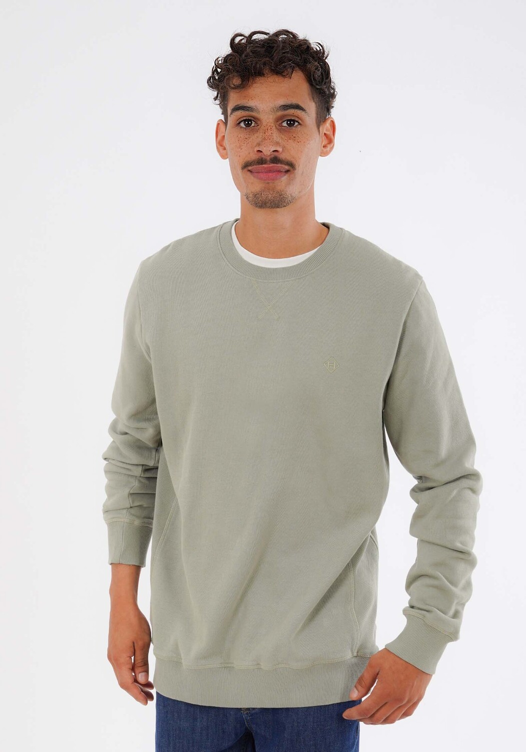 Толстовка HONESTY RULES Sweat Basic, цвет moos
Толстовка HONESTY RULES Sweat Basic, цвет moos