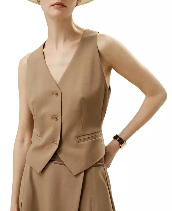 Жилет из шелка и шерсти с жаккардовой шелковой спинкой. Lilysilk, бежевый
Жилет из шелка и шерсти с жаккардовой шелковой спинкой. Lilysilk, бежевый