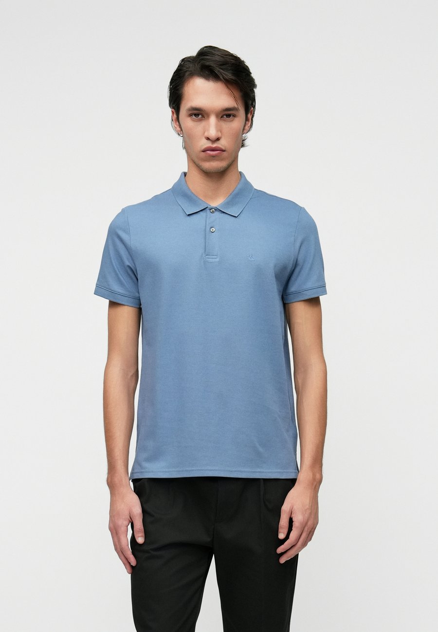 Поло Calvin Klein REFINED, Dusty Sailor Blue/Light Blue, Синий, Поло Calvin Klein REFINED, Dusty Sailor Blue/Light Blue
Поло Calvin Klein REFINED, Dusty Sailor Blue/Light Blue, Синий, Поло Calvin Klein REFINED, Dusty Sailor Blue/Light Blue