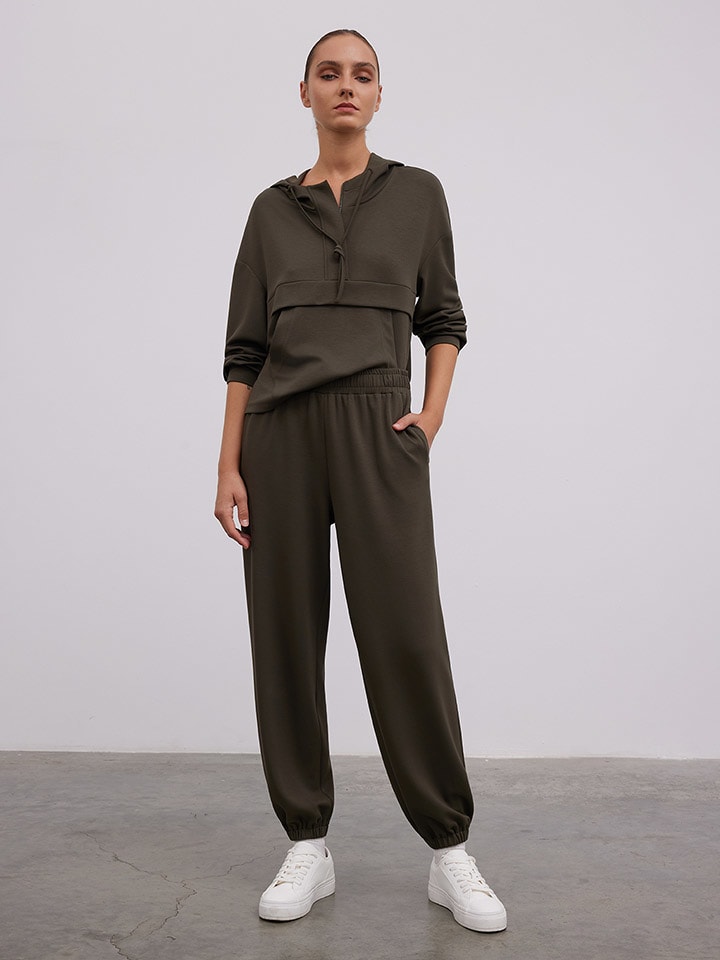 BGN Брюки цвета хаки
BGN Брюки цвета хаки