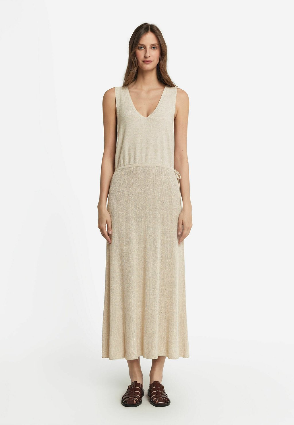 Платье-джемпер Falconeri, коричневый
Платье-джемпер Falconeri, коричневый