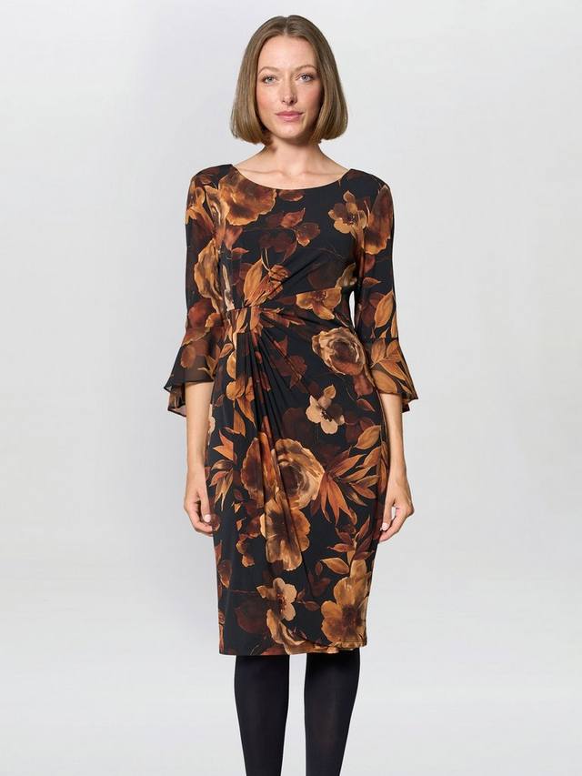 Флоральное миди-платье с рукавами три четверти, круглым вырезом и сборками Gina Bacconi
Флоральное миди-платье с рукавами три четверти, круглым вырезом и сборками Gina Bacconi