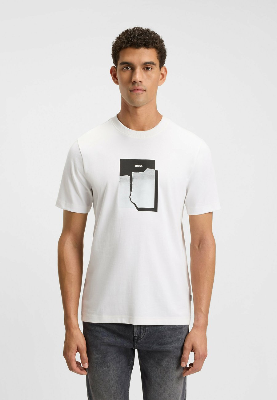 Футболка BOSS BROKENICE, White, Белый, Футболка BOSS BROKENICE, White
Футболка BOSS BROKENICE, White, Белый, Футболка BOSS BROKENICE, White