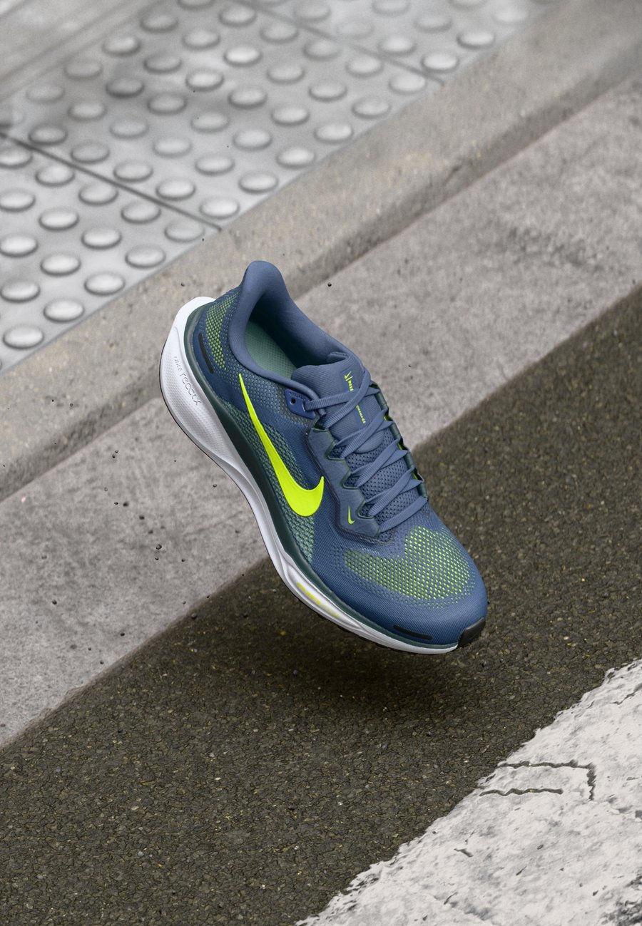 Кроссовки Nike Performance AIR ZOOM PEGASUS 41, Sanded Purple/Seaweed/Cannon Volt/Purple
Кроссовки Nike Performance AIR ZOOM PEGASUS 41, Sanded Purple/Seaweed/Cannon Volt/Purple