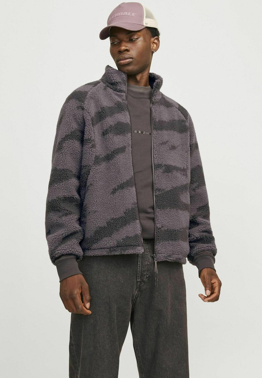 Флисовая куртка Jack & Jones Fleece jacket, Pavement/Dark Grey
Флисовая куртка Jack & Jones Fleece jacket, Pavement/Dark Grey