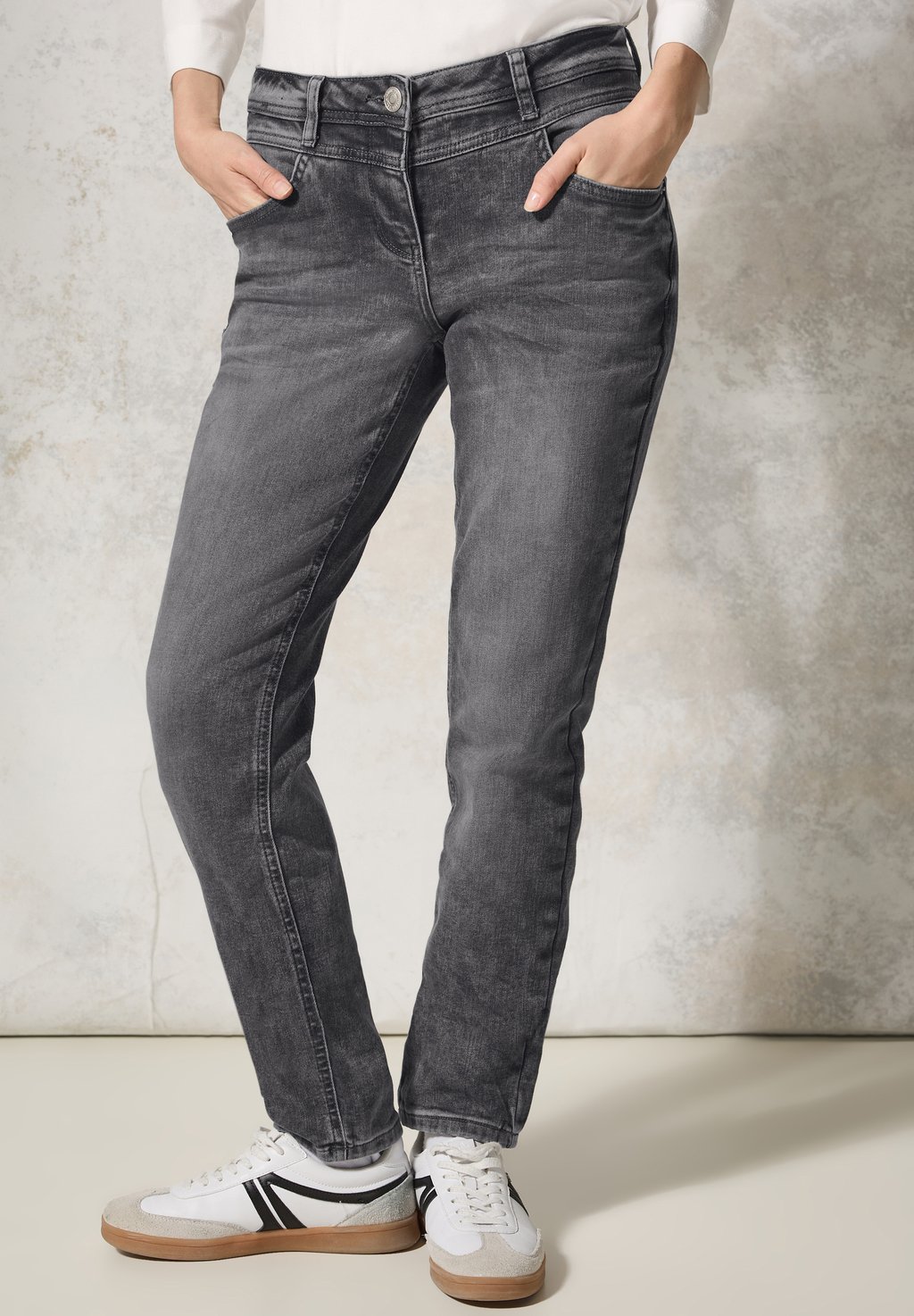 Джинсы прямого кроя IM CASUAL FIT Cecil, серый деним
Джинсы прямого кроя IM CASUAL FIT Cecil, серый деним