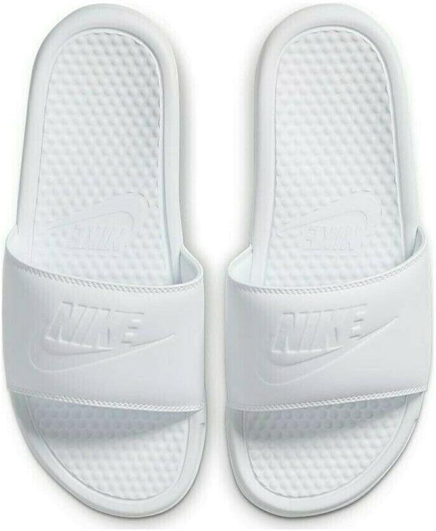 Мужские спортивные сандалии Nike Benassi Solarsoft, белый
Мужские спортивные сандалии Nike Benassi Solarsoft, белый