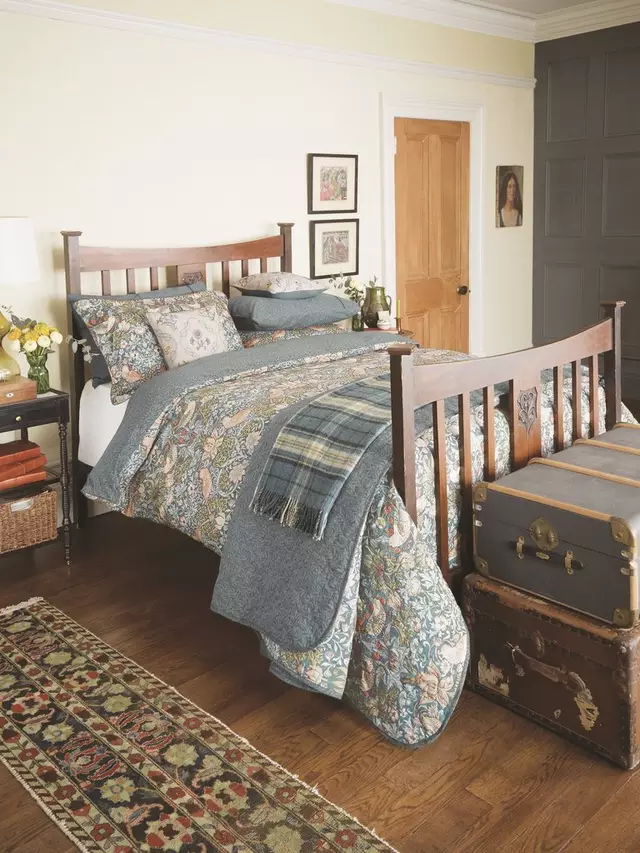 Комплект пододеяльников Morris & Co. Strawberry Thief 300 Thread Count Cotton Duvet
Комплект пододеяльников Morris & Co. Strawberry Thief 300 Thread Count Cotton Duvet