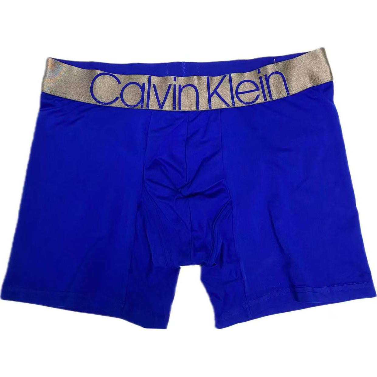 Calvin Klein Мужские трусы 1 упаковка Blue
Calvin Klein Мужские трусы 1 упаковка Blue