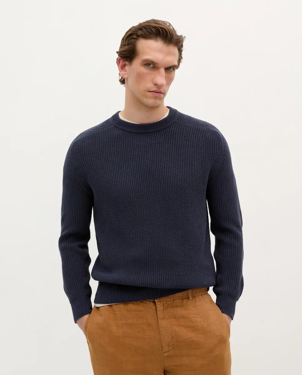 Мужской хлопковый трикотаж прямого кроя Scalpers, тёмно-синий 
Мужской хлопковый трикотаж прямого кроя Scalpers, тёмно-синий