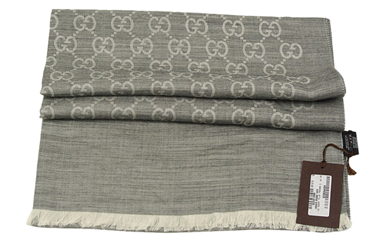 Шарф вязаный унисекс GUCCI
Шарф вязаный унисекс GUCCI