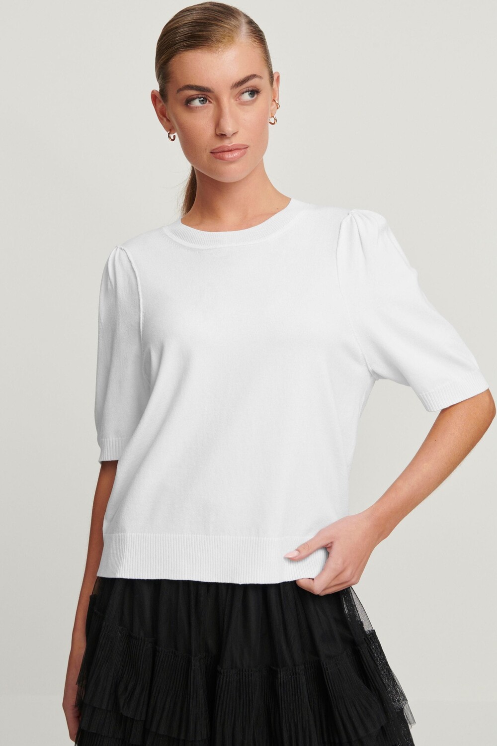 Трикотажная блузка с короткими рукавами и круглым вырезом Next, белый
Трикотажная блузка с короткими рукавами и круглым вырезом Next, белый