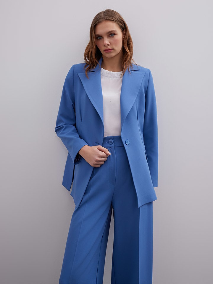 Блейзер BGN, синий
Блейзер BGN, синий