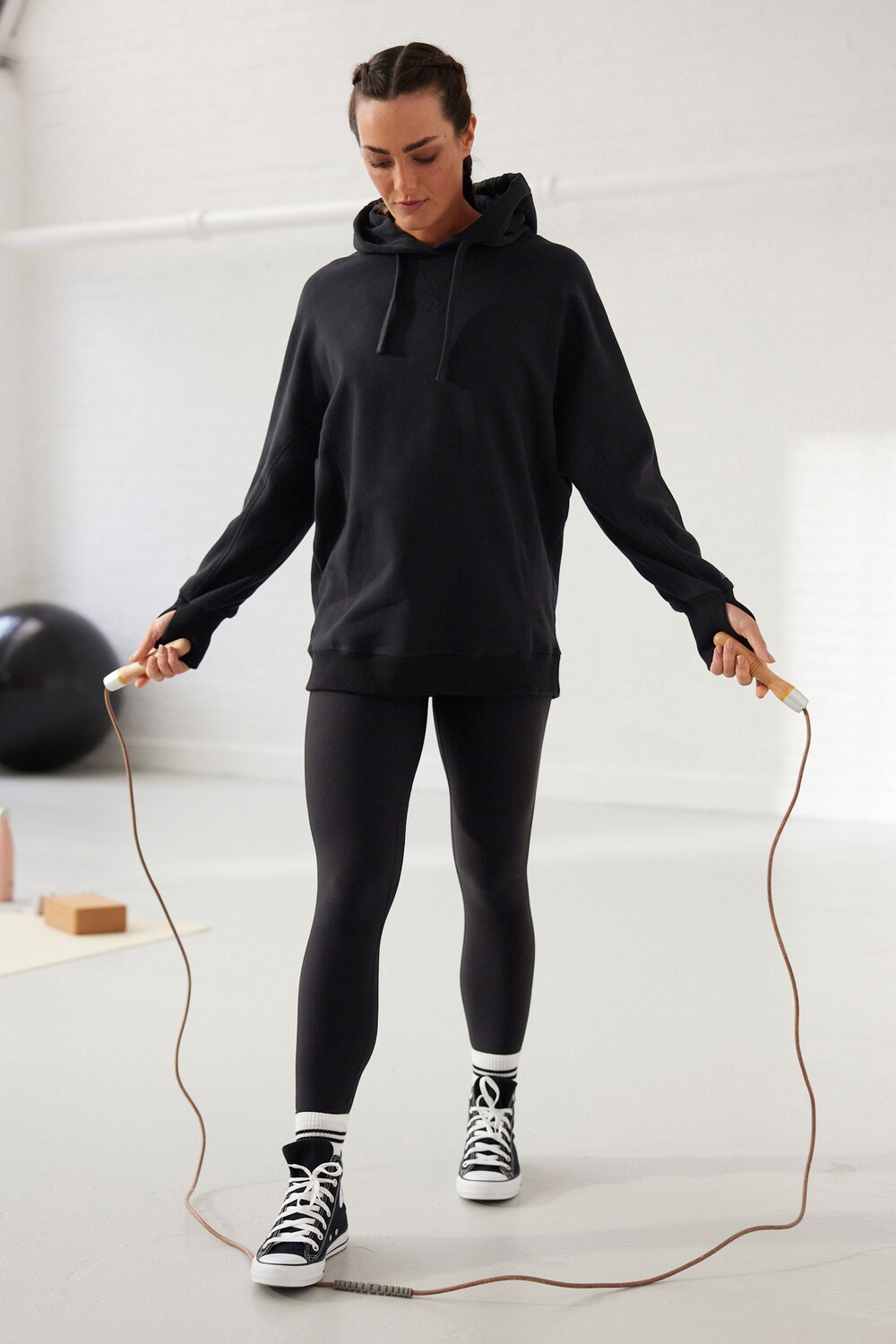 Активная толстовка через голову длинного кроя Next, черный
Активная толстовка через голову длинного кроя Next, черный