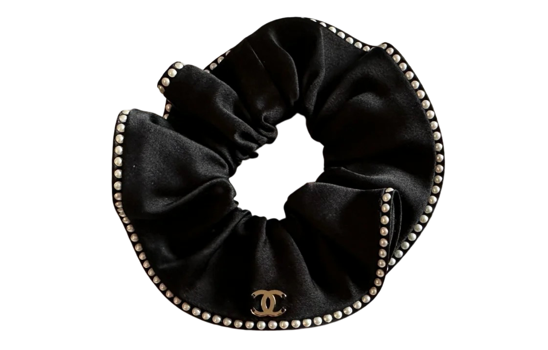 CHANEL Женские резинки для волос Black
CHANEL Женские резинки для волос Black