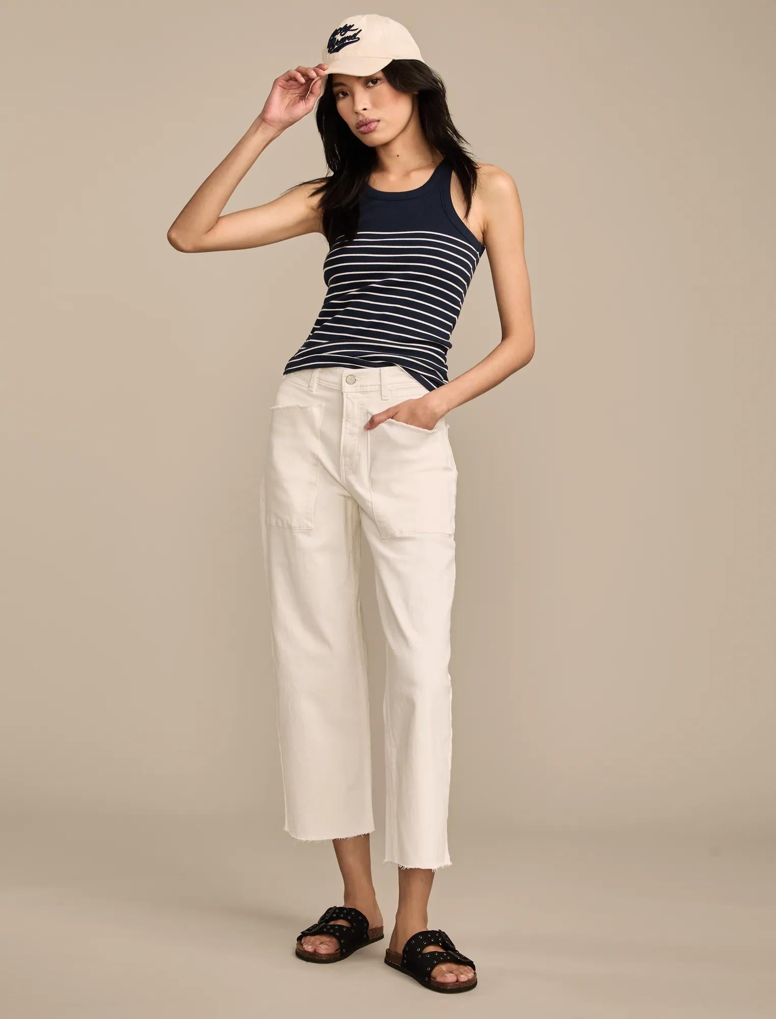 Джинсы Lucky Brand Women's Lucky Legend Crop Patch Pocket Wide Leg, белый 
Джинсы Lucky Brand Women's Lucky Legend Crop Patch Pocket Wide Leg, белый