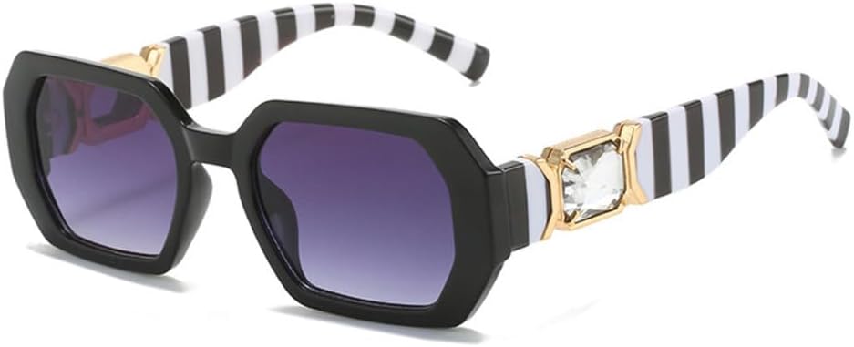 Солнцезащитные очки в маленькой винтажной оправе с многоугольными, квадратными и ромбовидными линзами для женщин и мужчин. Модные солнцезащитные очки. Трендовые модели MTZJH, Black Gray
Солнцезащитные очки в маленькой винтажной оправе с многоугольными, квадратными и ромбовидными линзами для женщин и мужчин. Модные солнцезащитные очки. Трендовые модели MTZJH, Black Gray