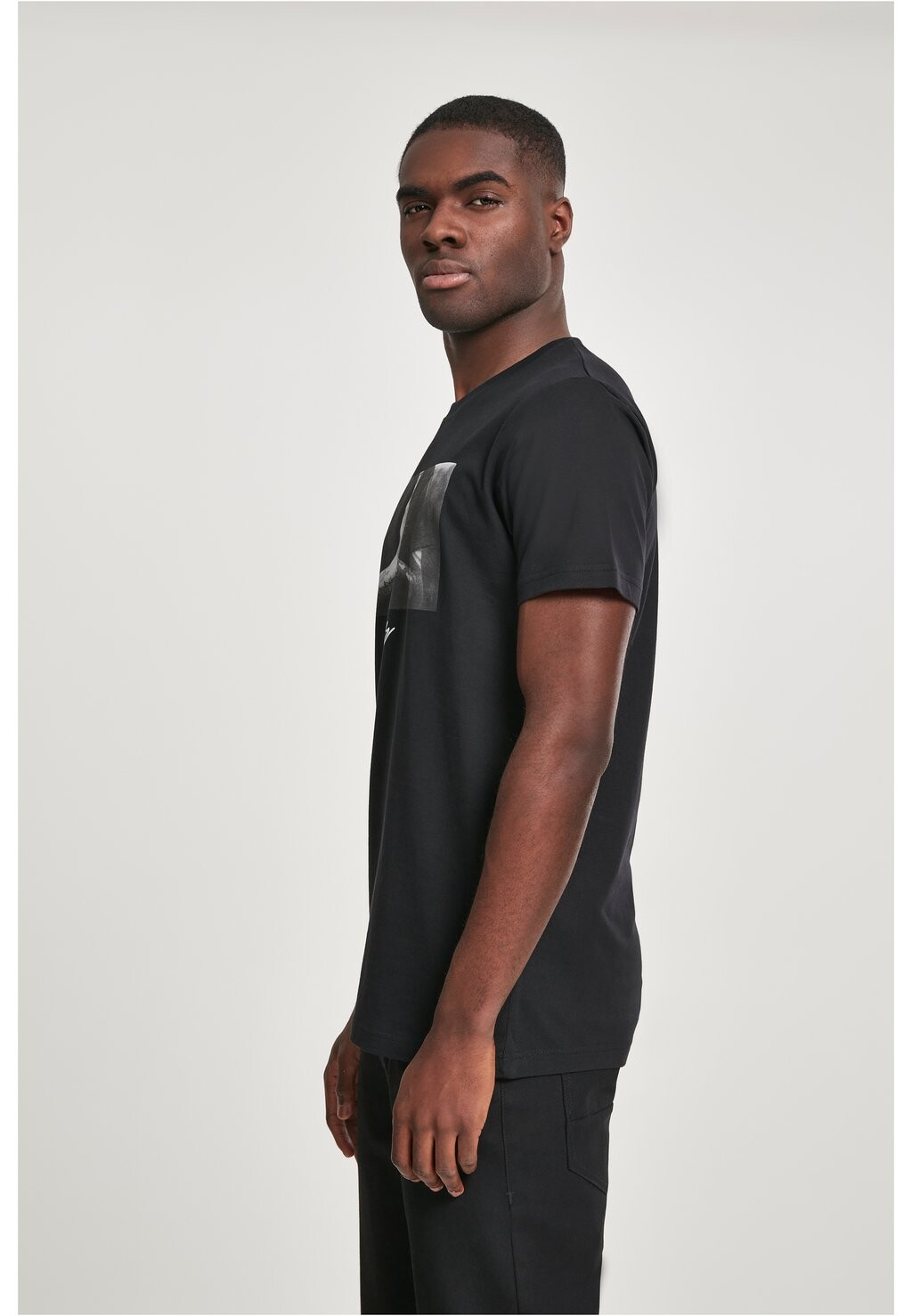 Футболка с принтом Pray Mister Tee, тёмная тень
Футболка с принтом Pray Mister Tee, тёмная тень