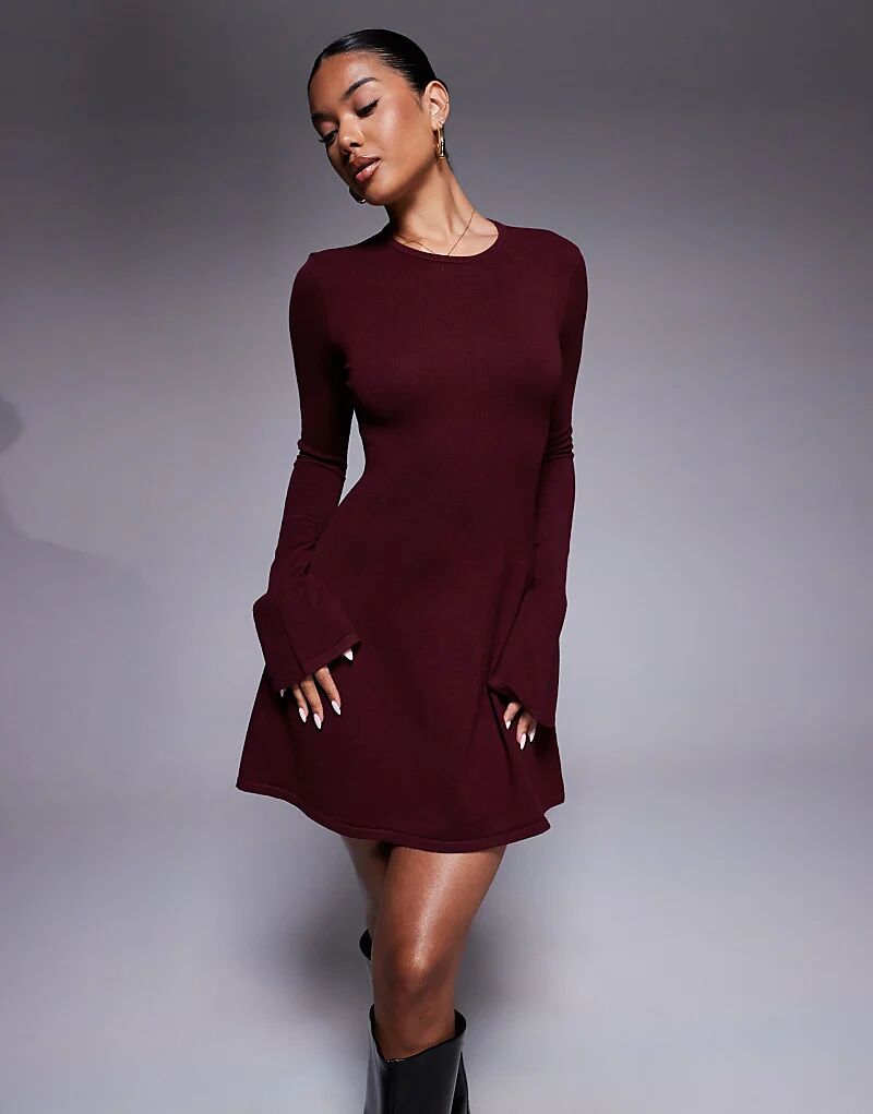 Платье-мини-платье Kaiia из плотного трикотажа с расклешенными рукавами бордового цвета
Платье-мини-платье Kaiia из плотного трикотажа с расклешенными рукавами бордового цвета