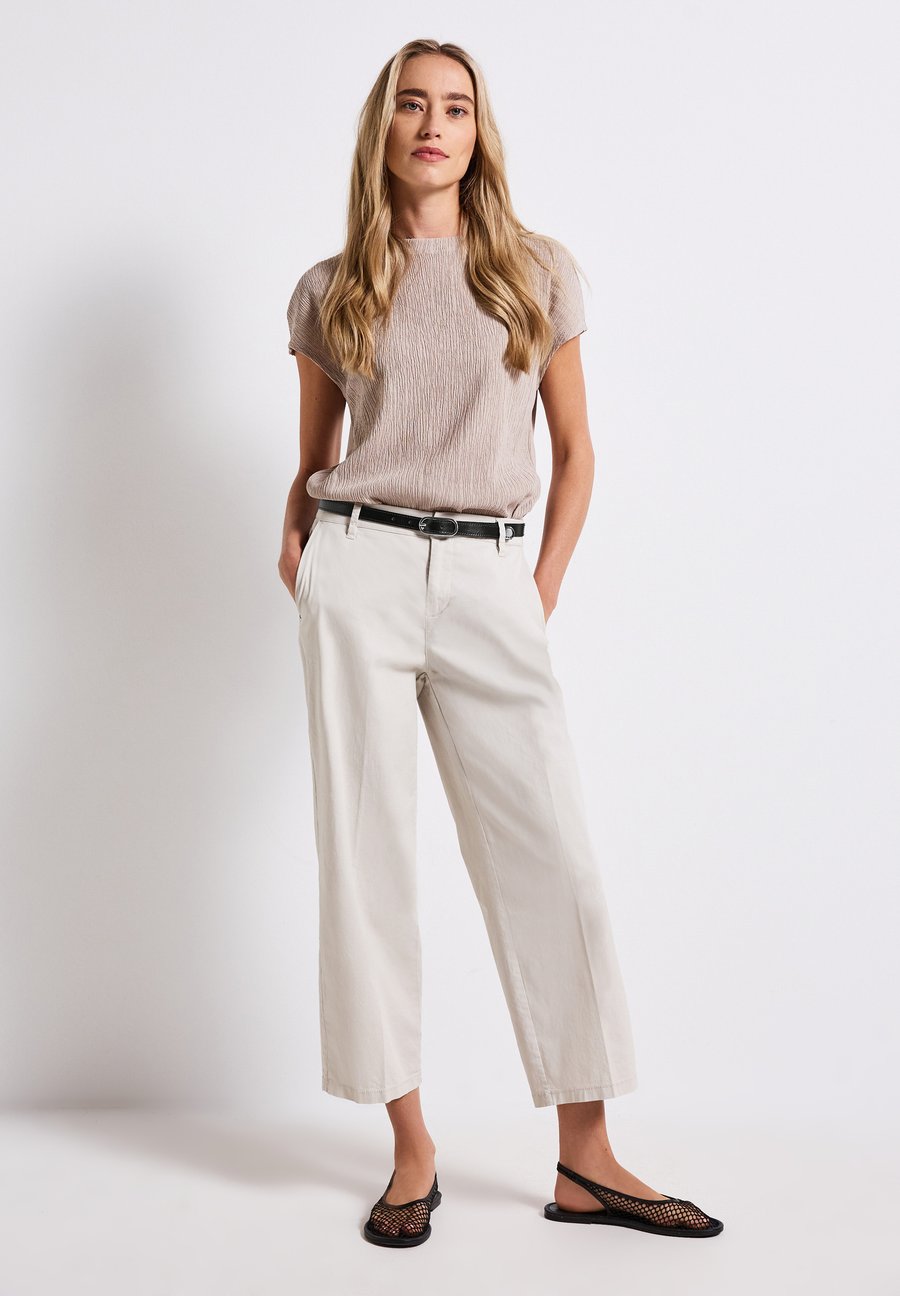 Ремень Street One SCHMALER, Schwarz/Black
Ремень Street One SCHMALER, Schwarz/Black