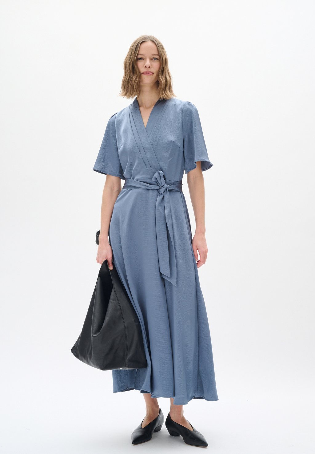 Повседневное платье SENDRAIW InWear, сине-серый
Повседневное платье SENDRAIW InWear, сине-серый