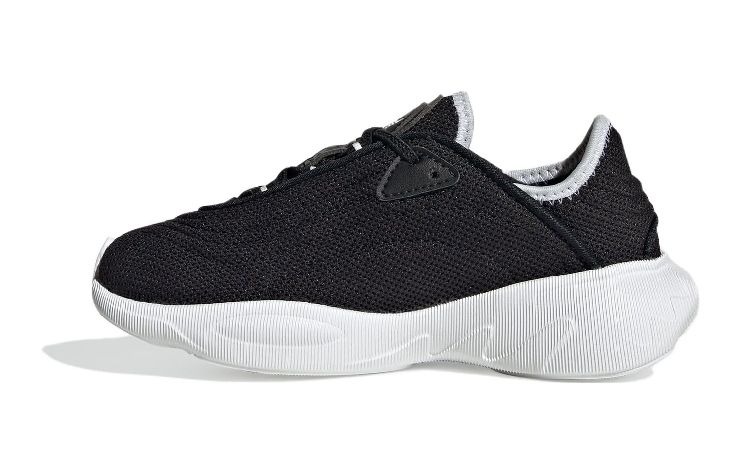 Adidas originals AdiFOM SLTN Kids Спортивная обувь для детей
Adidas originals AdiFOM SLTN Kids Спортивная обувь для детей