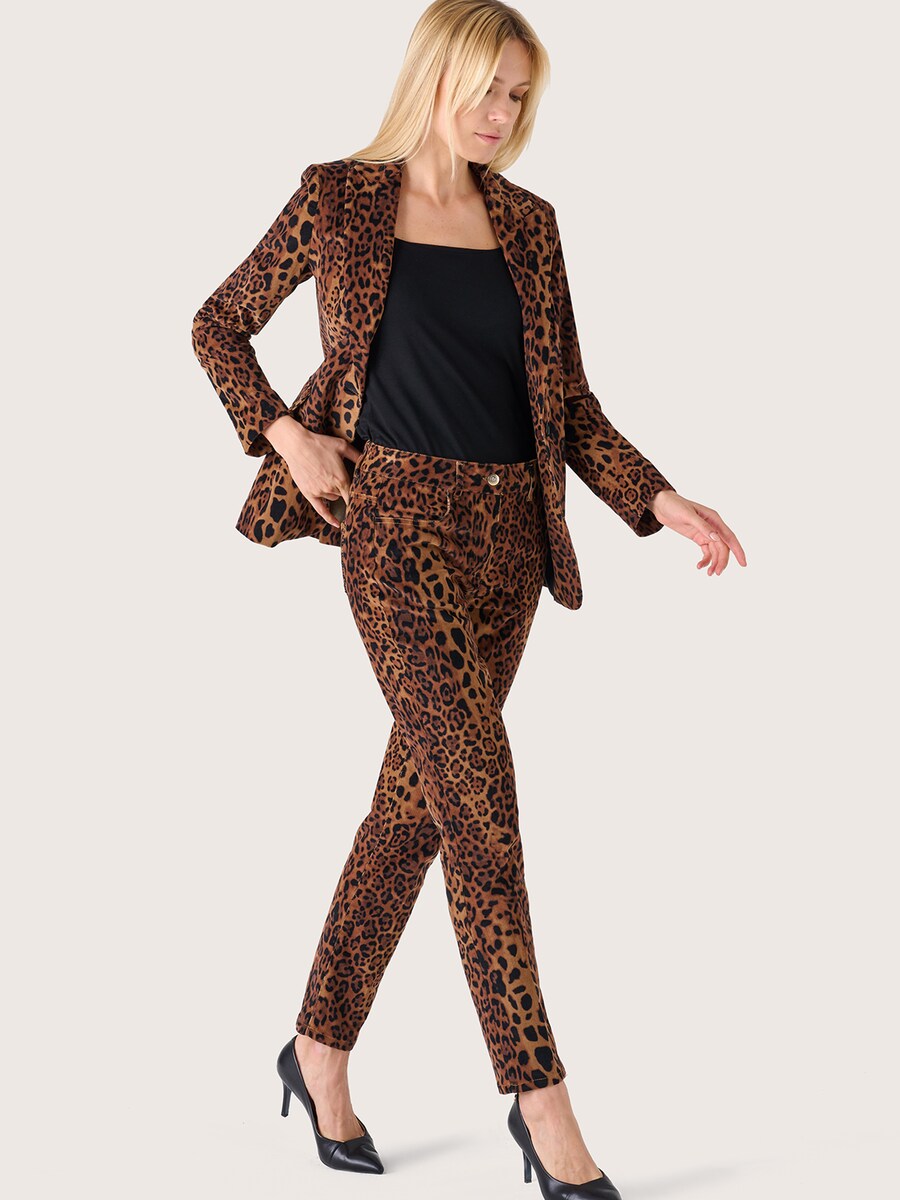 Узкие брюки Camomilla Italia Katev, цвет Sepia
Узкие брюки Camomilla Italia Katev, цвет Sepia