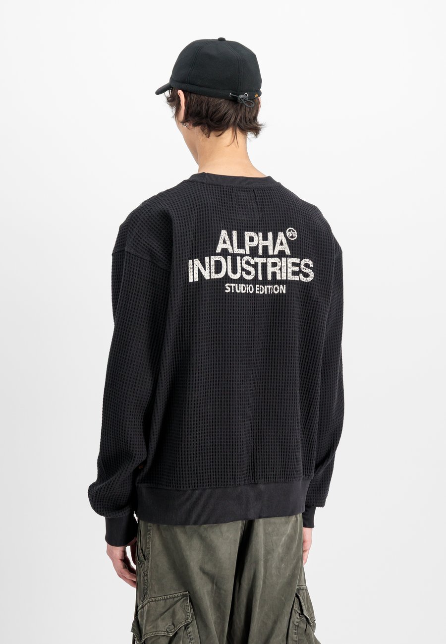 Толстовка Alpha Industries STUDIO WAFFLE, Black
Толстовка Alpha Industries STUDIO WAFFLE, Black