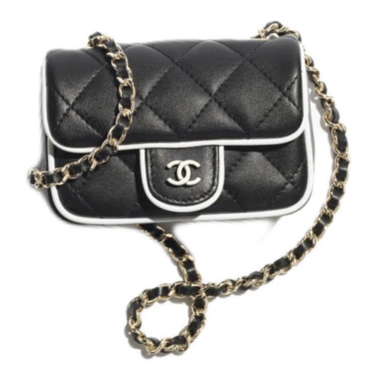 CHANEL Женская черная сумка-клатч на плечо из овчины
CHANEL Женская черная сумка-клатч на плечо из овчины