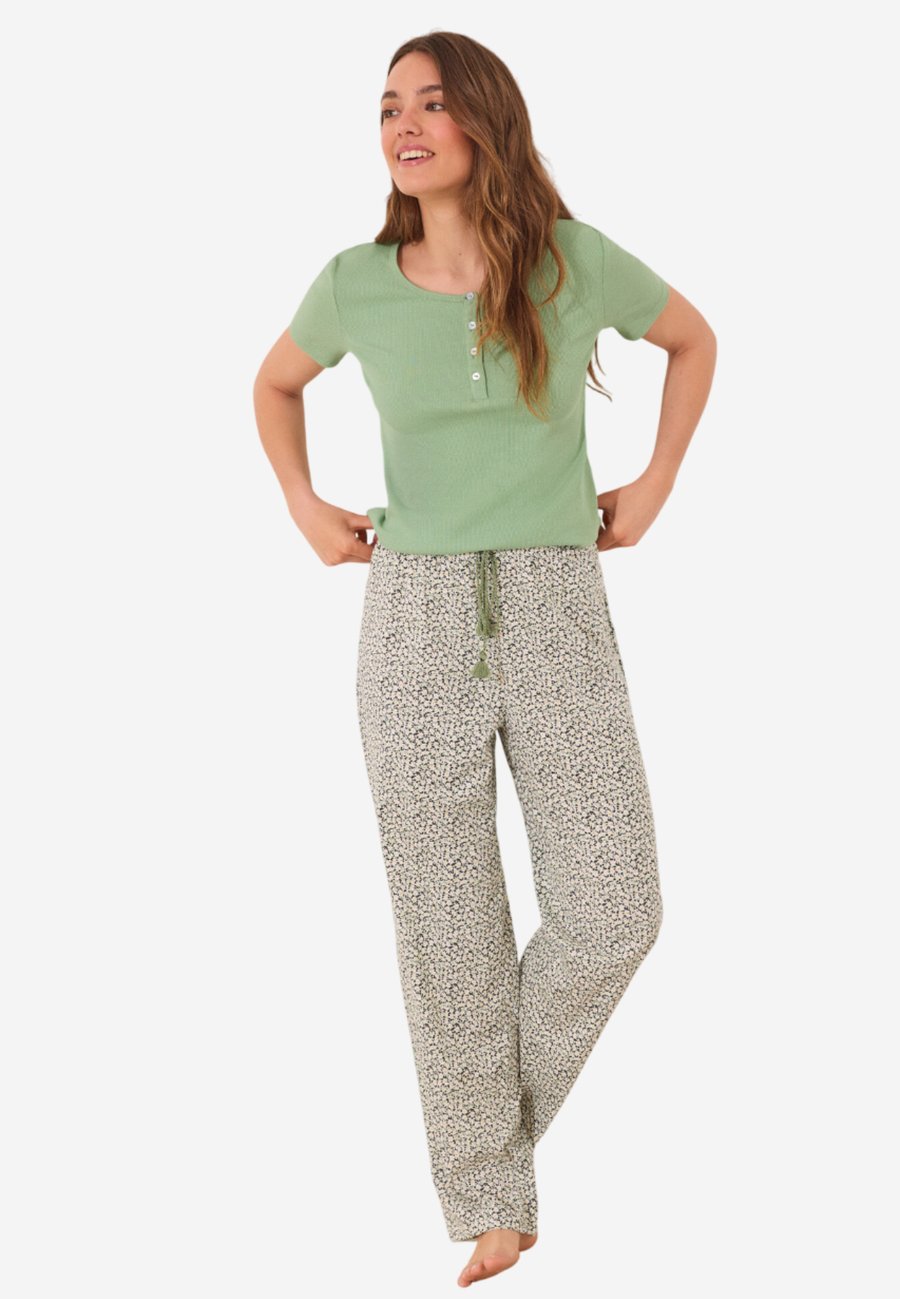 Пижамный комплект women'secret SET, Dark Green
Пижамный комплект women'secret SET, Dark Green