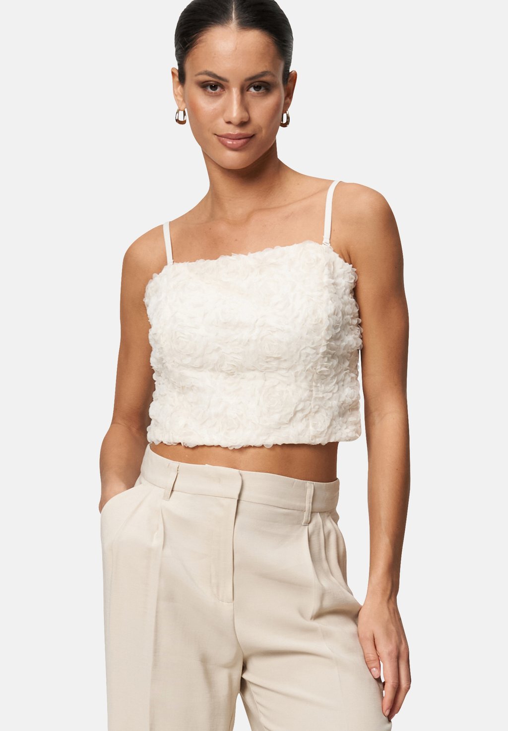 Топ 3D BLUMEN zero, белый
Топ 3D BLUMEN zero, белый