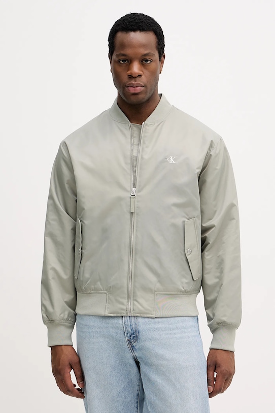Бомбер Calvin Klein Jeans, зеленый
Бомбер Calvin Klein Jeans, зеленый