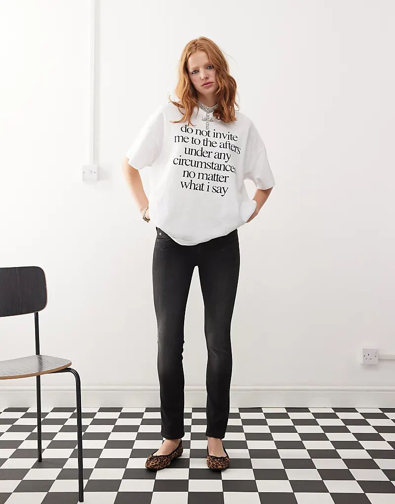 Джинсы-скинни Sleezie с заниженной талией, суперэластичные, рубиново-черного цвета Cheap Monday
Джинсы-скинни Sleezie с заниженной талией, суперэластичные, рубиново-черного цвета Cheap Monday