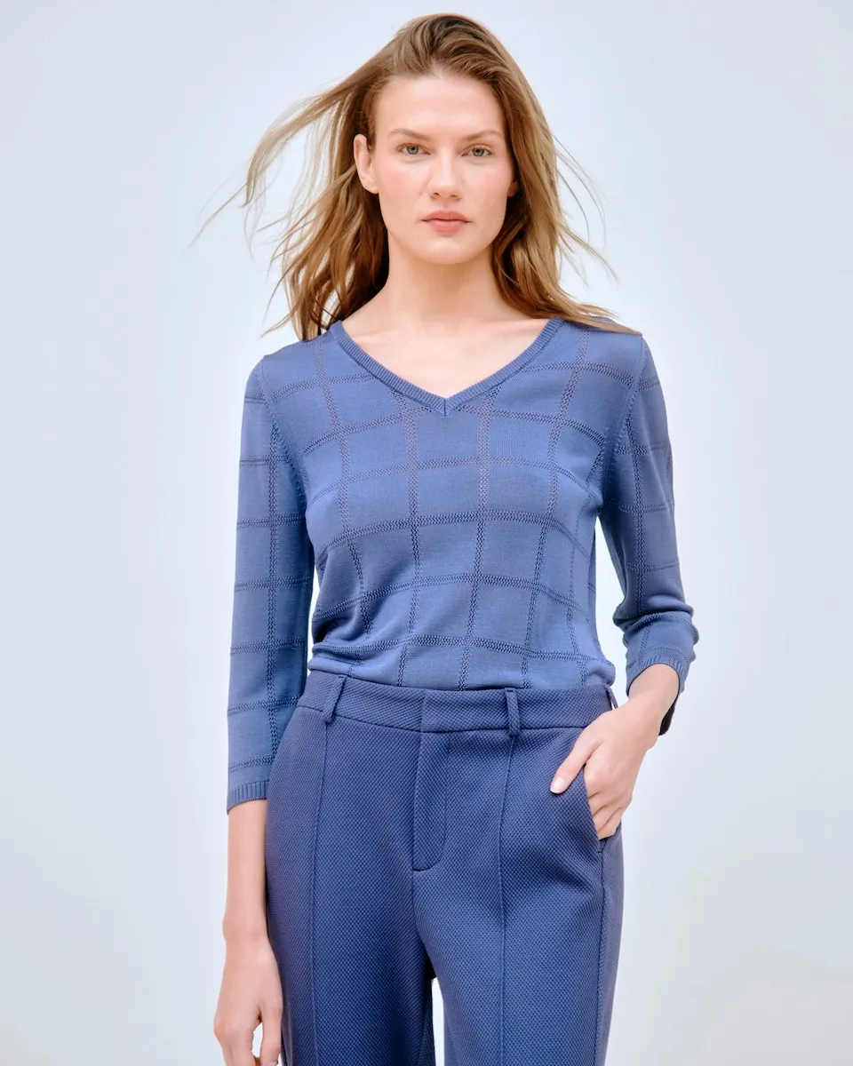 Женский ажурный свитер с V-образным вырезом Lasserre, тёмно-синий
Женский ажурный свитер с V-образным вырезом Lasserre, тёмно-синий