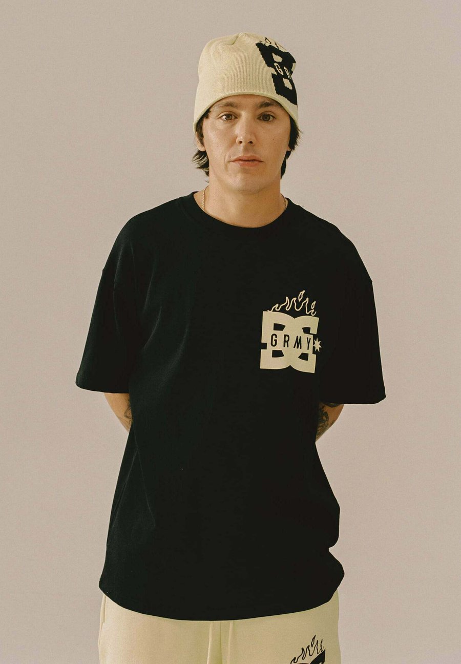 Шапка Grimey THE SWARM DC SHOES, Lima/Neon Green
Шапка Grimey THE SWARM DC SHOES, Lima/Neon Green