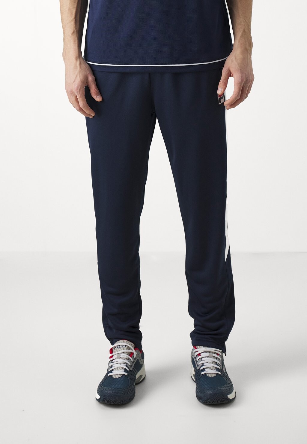 Спортивные брюки PANTS JAN Fila, цвет navy/white
Спортивные брюки PANTS JAN Fila, цвет navy/white