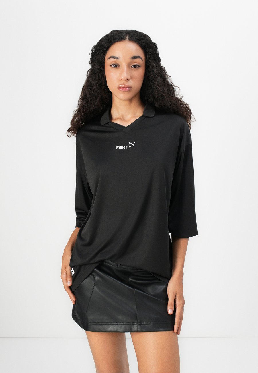 Топ FENTY x PUMA OPEN GOALIE, Black
Топ FENTY x PUMA OPEN GOALIE, Black