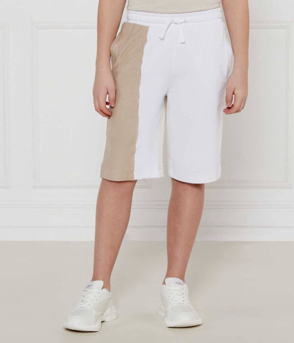 Шорты Oversize fit Guess, белый
Шорты Oversize fit Guess, белый