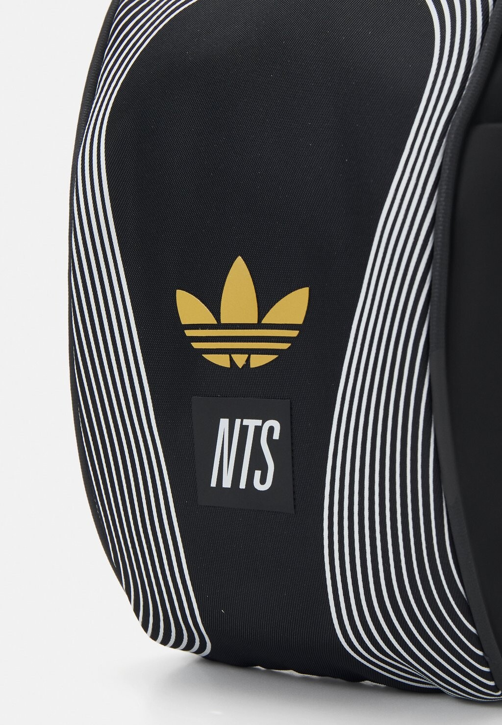 Поясная сумка Small Item Bag Unisex adidas Originals, черная, Черный, Поясная сумка Small Item Bag Unisex adidas Originals, черная
Поясная сумка Small Item Bag Unisex adidas Originals, черная, Черный, Поясная сумка Small Item Bag Unisex adidas Originals, черная