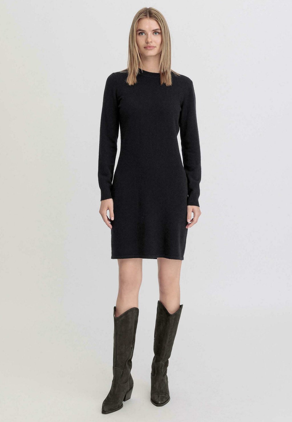 Платье-джемпер hessnatur, черный
Платье-джемпер hessnatur, черный