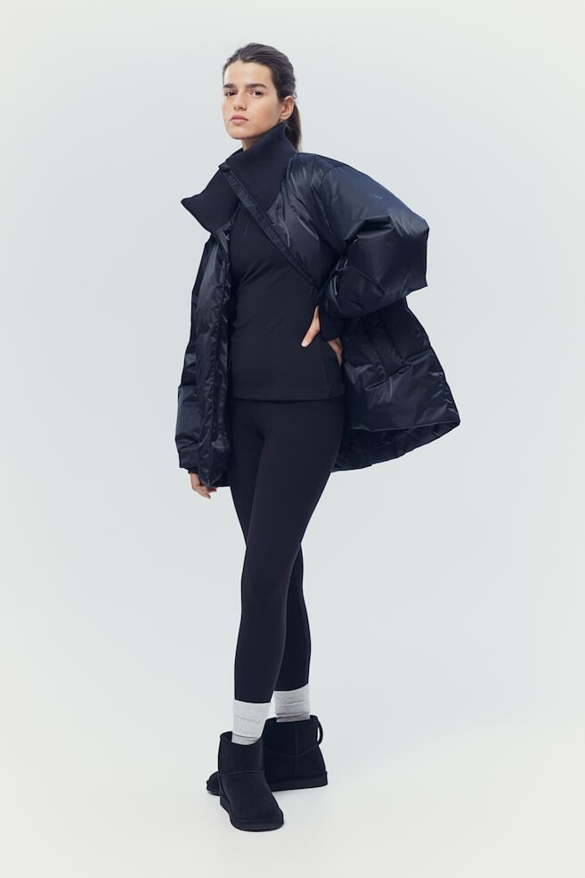 Теплые спортивные леггинсы H&M, черный
Теплые спортивные леггинсы H&M, черный