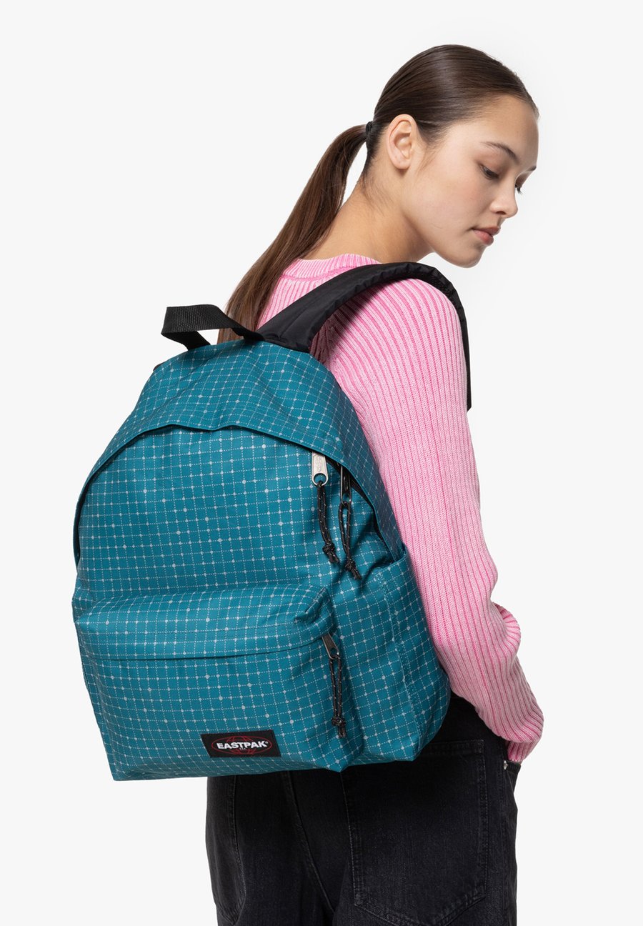 Рюкзак Eastpak DAY PAK'R, Refleks Space Blue/Turquoise
Рюкзак Eastpak DAY PAK'R, Refleks Space Blue/Turquoise