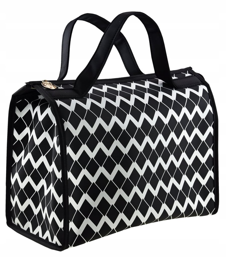 Женская косметичка-органайзер, чехол-сумка INTER-VION серии BLACK&WHITE
Женская косметичка-органайзер, чехол-сумка INTER-VION серии BLACK&WHITE