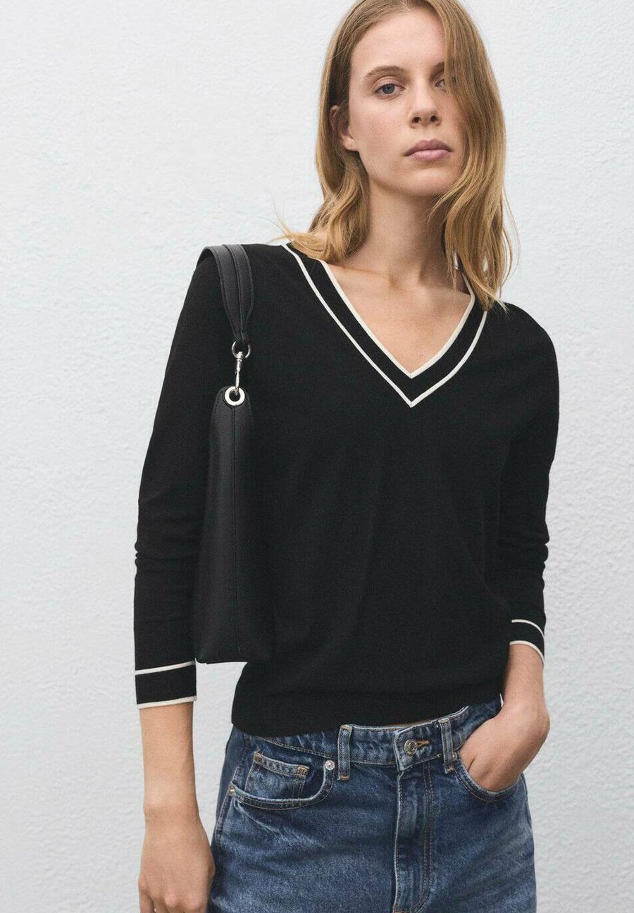 Джемпер Mango Jumper, Black
Джемпер Mango Jumper, Black